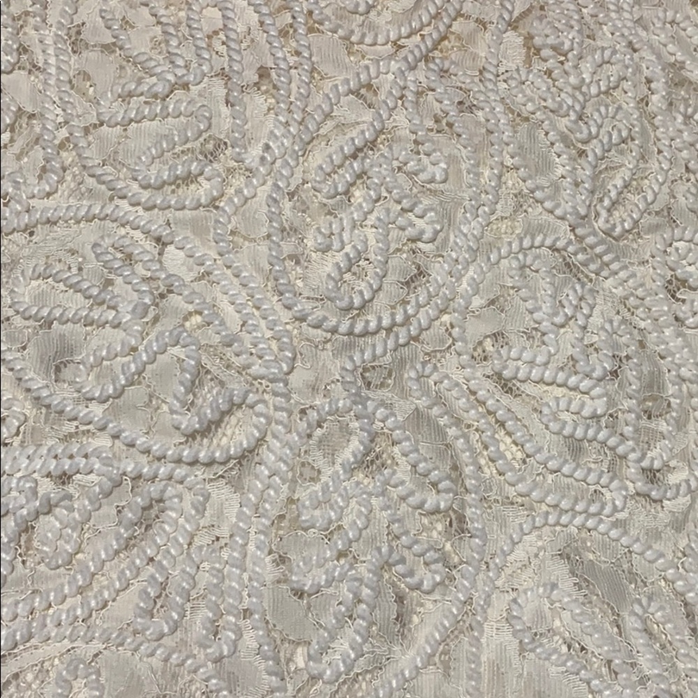 Embroidered top - Picture 2 of 2